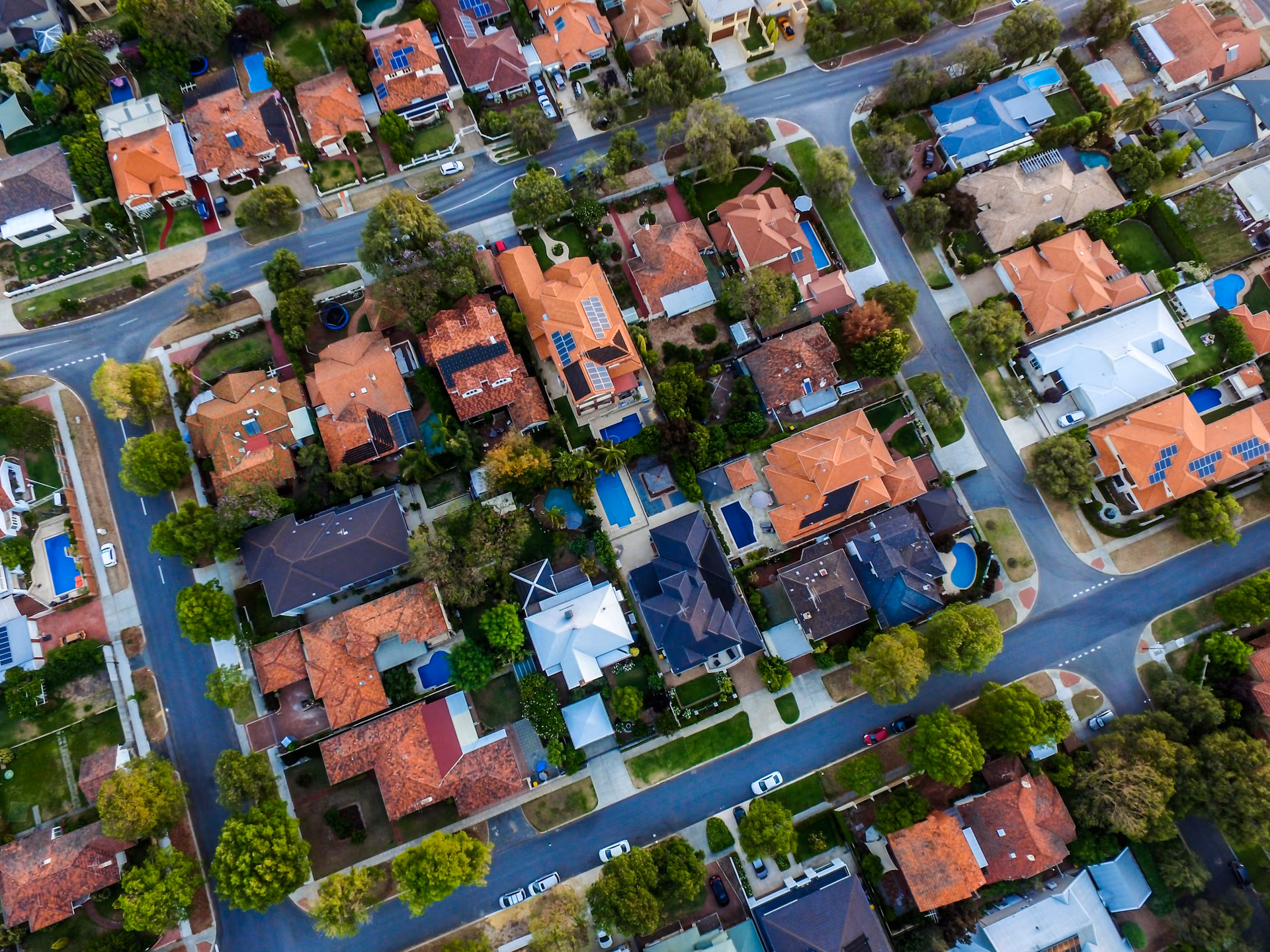 Aerial view of homes in Perth's western suburbs — Western Suburbs Real Estate