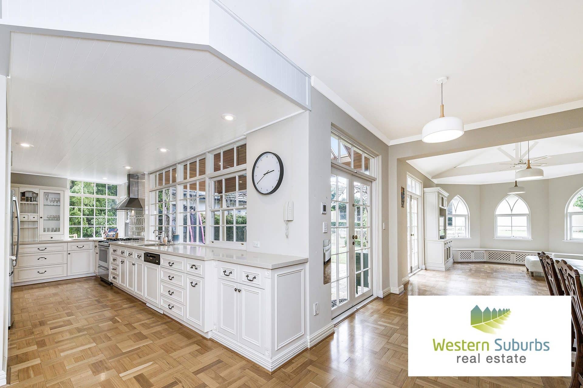 Luxury living in the heart of Dalkeith – Photo 2