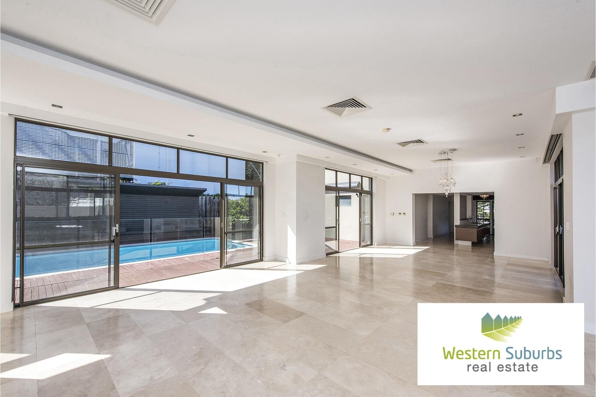 Expansive 5brm 4 bathroom Dalkeith residence – Photo 1