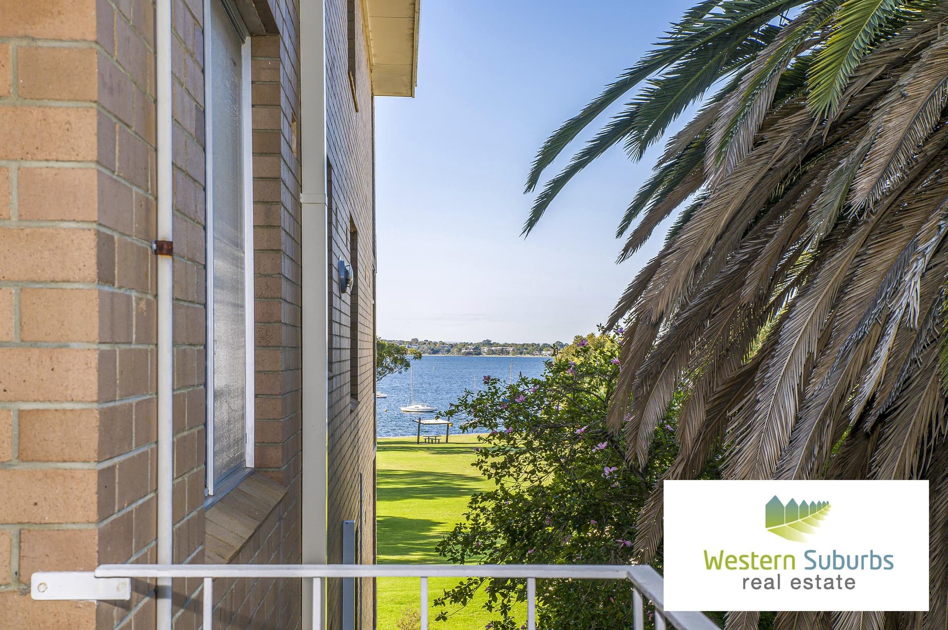 Great location - 2brm Apartment