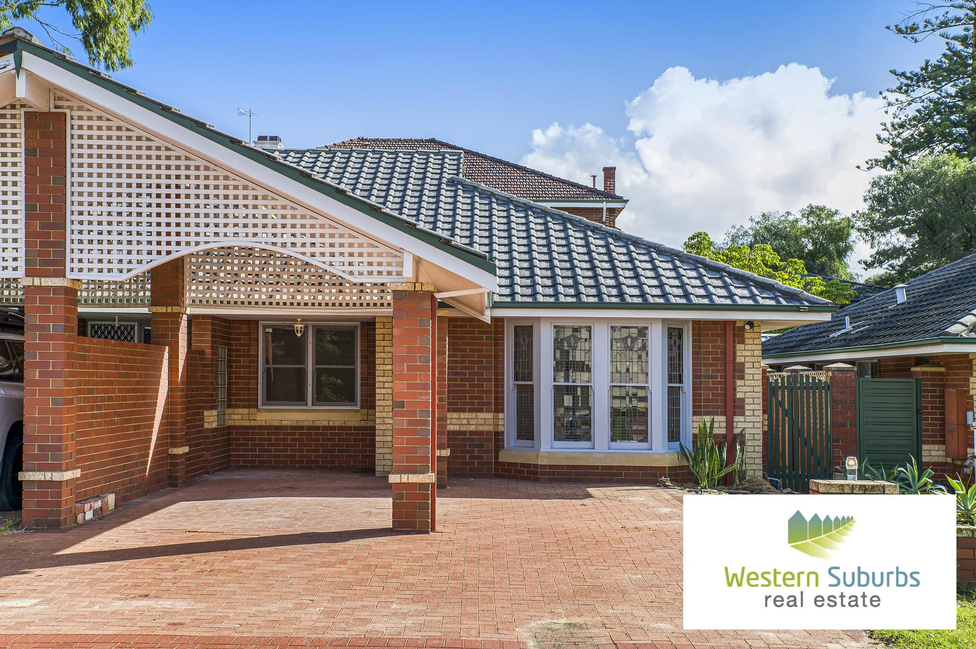 Beautifully Renovated Character Two bedroom villa in prime Nedlands location